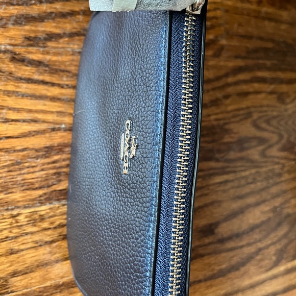 NWT! Coach 4 piece Metallic Blue tote set MUST SELL- Final price drop!!! - Picture 9 of 15